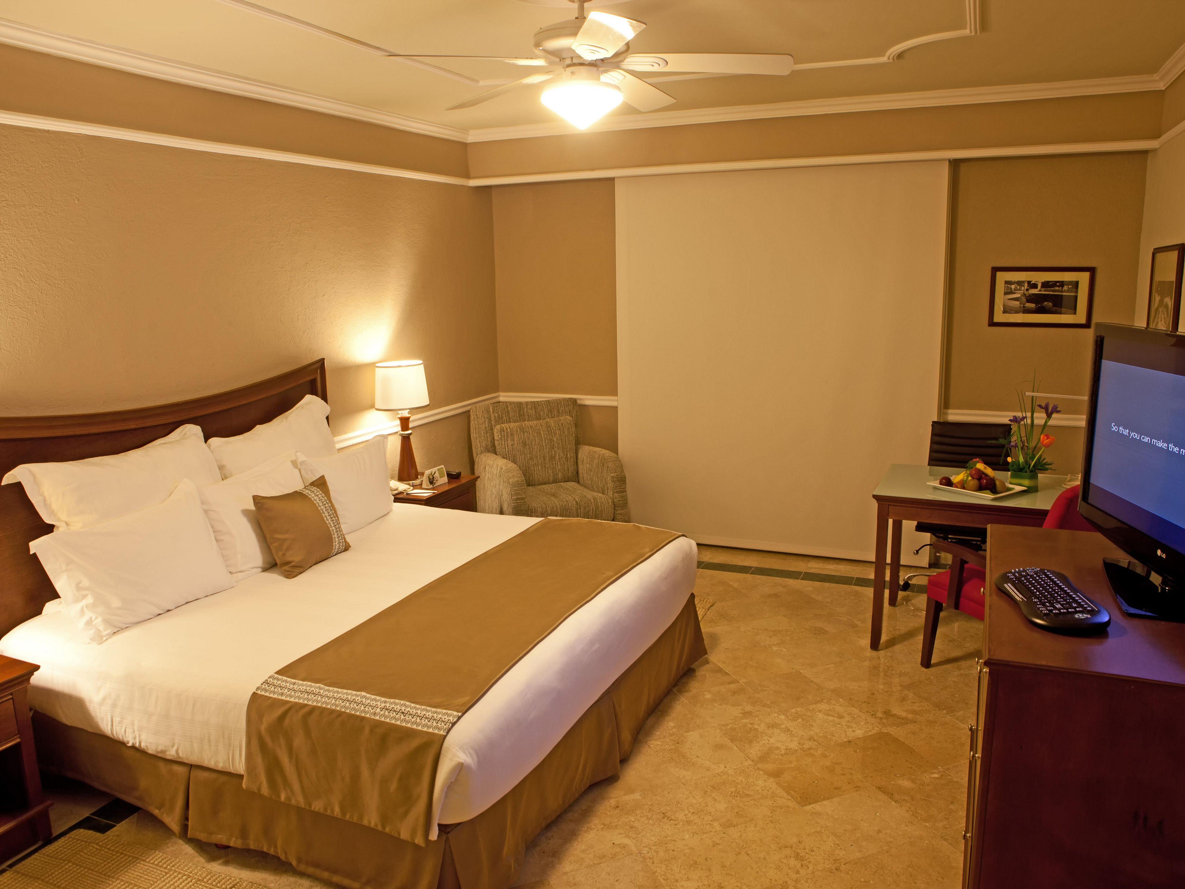 Villa Mercedes Curio Collection By Hilton Merida Bagian luar foto