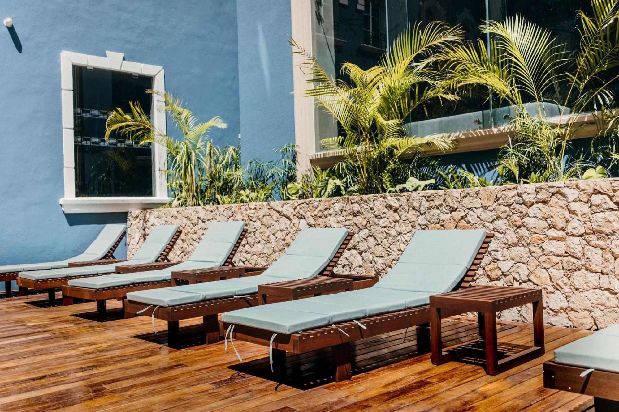 Villa Mercedes Curio Collection By Hilton Merida Bagian luar foto